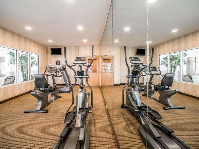 Sleep Inn & Suites Washington Near Peoria Екстер'єр фото