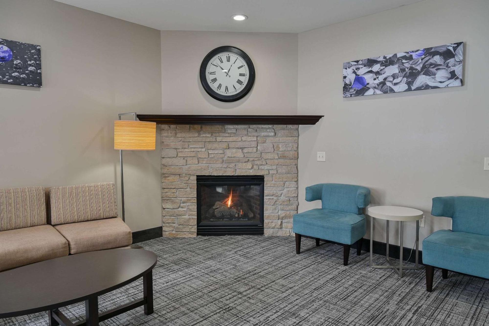 Sleep Inn & Suites Washington Near Peoria Екстер'єр фото